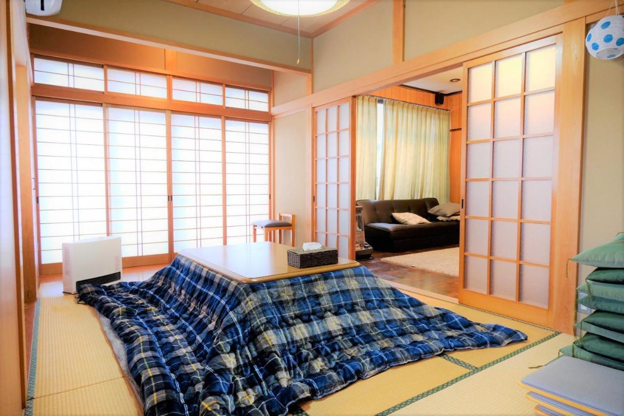 פוג'יקאוואגוצ'יקו Yoshimura House Hotel 6 מראה חיצוני תמונה
